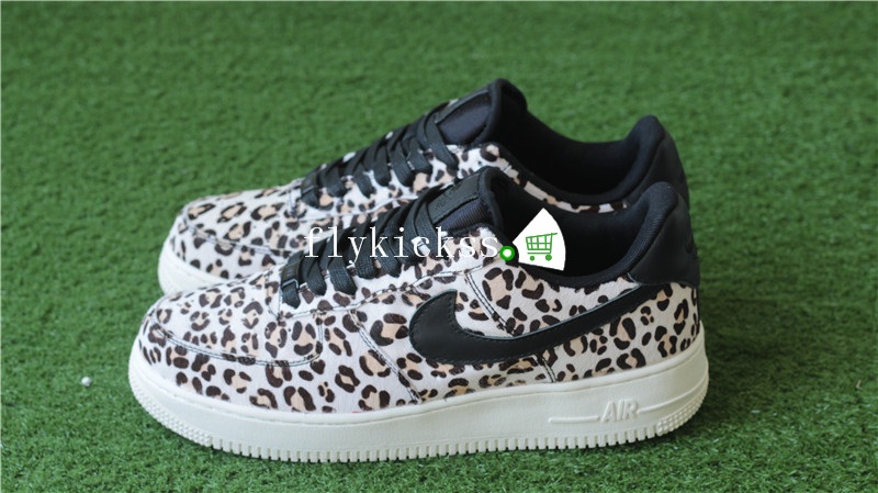 Air Force 1 07 LX Animal Print Pack